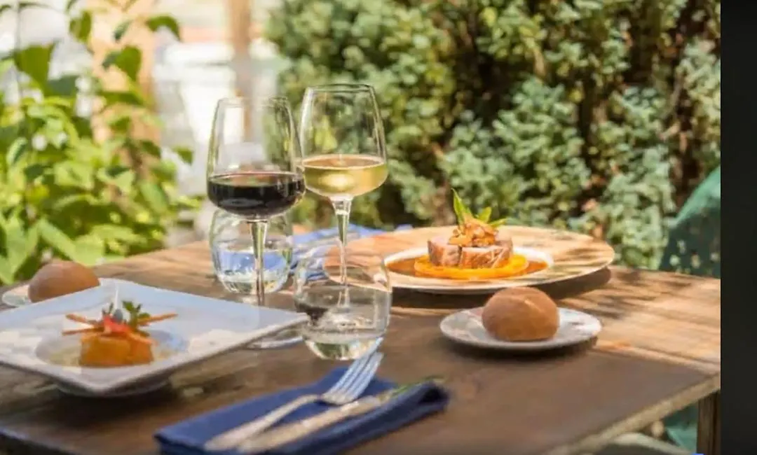 Relais Du Castera Hotel Nestier 0*,  France